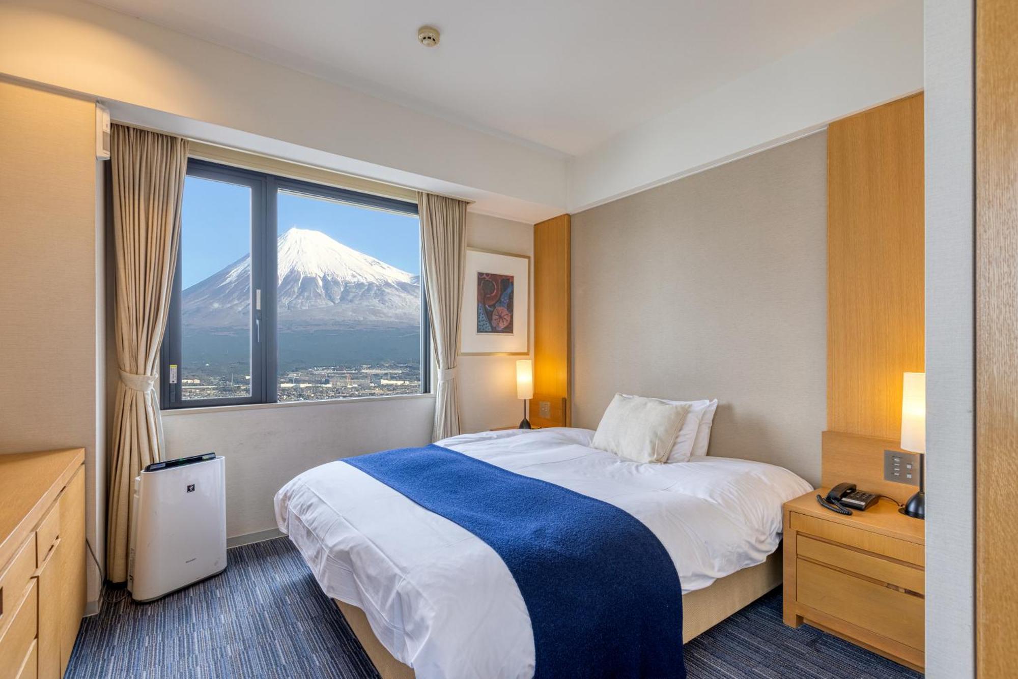 פוג'י Hotel Grand Fuji מראה חיצוני תמונה